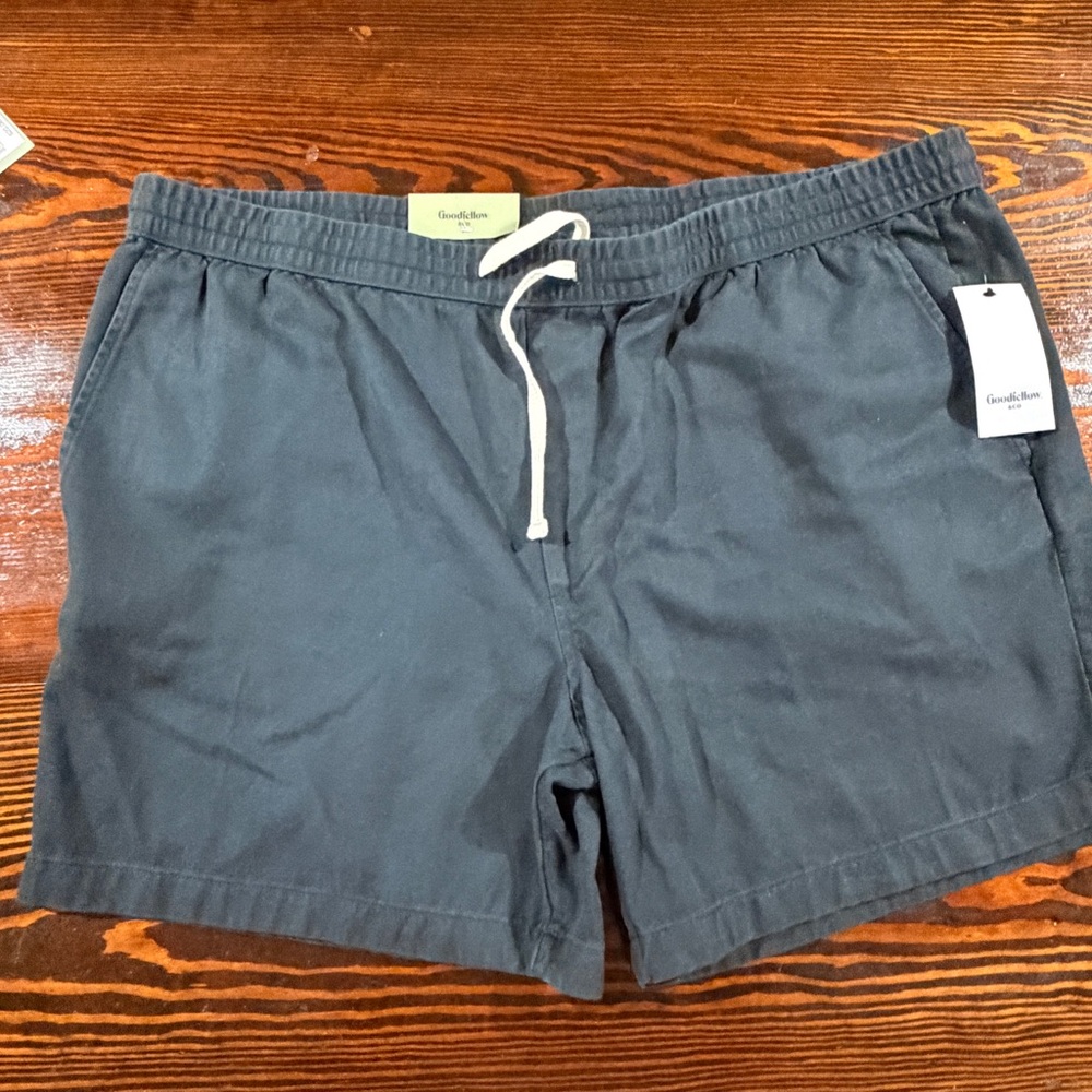 NWT’s Goodfellow & Co Black pull on Drawstring Shorts size XXL